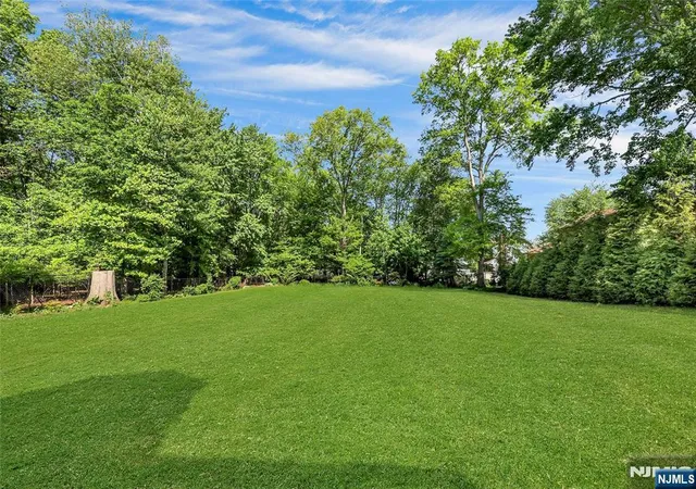 33rd image of 497 Tappan Rd, Norwood, NJ 07648 | MLS# 26018127