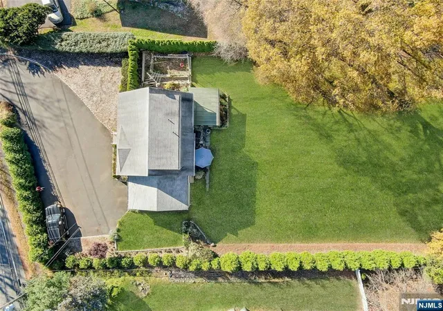 4th image of 497 Tappan Rd, Norwood, NJ 07648 | MLS# 26018127