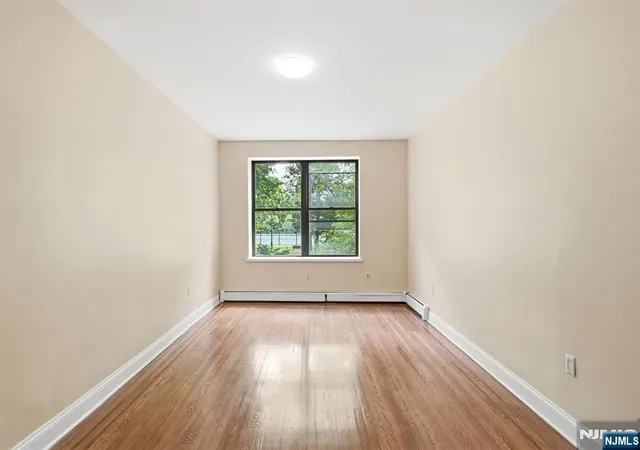 Homes for sale in Newark, NJ | 5 Pomona #2C, Newark, NJ 07112 | MLS# 26018238