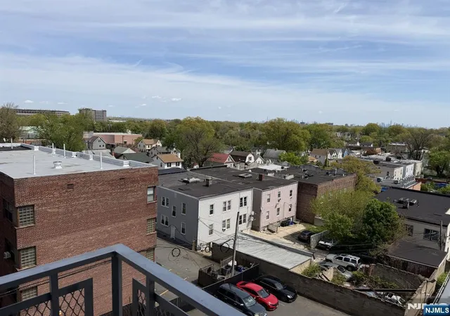 image of 276 Prospect St, East Orange, NJ 07017