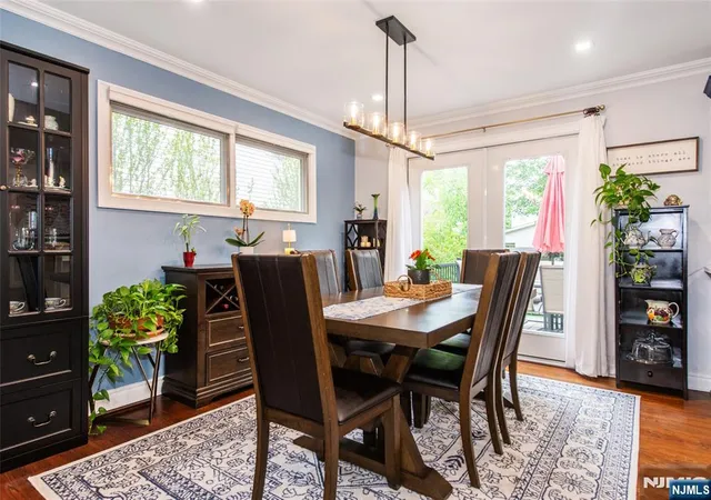 Photo 4 of Sale Pending at 19 Plymouth Pl, Roseland, NJ 07068 | MLS# 26018313 | Listing updated on 2026-06-01