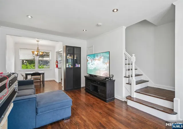4th image of 261 Elmwood #A, Maplewood, NJ 07040 | MLS# 26018433