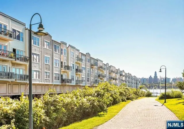 Homes for sale in Edgewater, NJ | 331 Promenade, Edgewater, NJ 07020 | MLS# 26018435