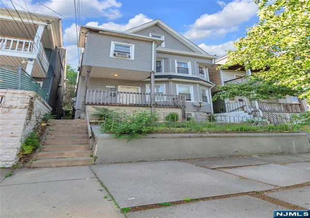 Homes for sale in Paterson, NJ | 135 N 4th St, Paterson, NJ 07522 | MLS# 26018449
