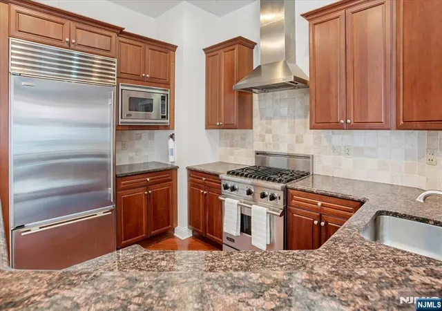3rd image of 1101 The Plaza, Tenafly, NJ 07670 | MLS# 26018523
