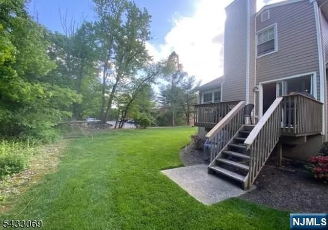 Homes for sale in Wanaque, NJ | 33 Dena Dr #33, Wanaque, NJ 07465 | MLS# 26018525
