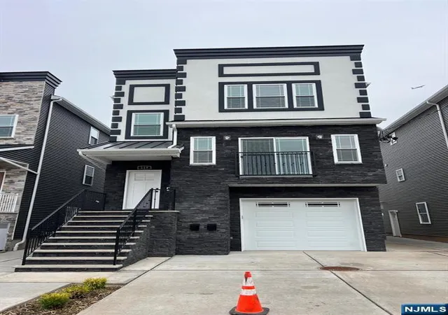 Photo 3 of Multi family home for sale at 1060 Magnolia Ave, Elizabeth, NJ 07201 | MLS# 26018530 | Listing updated on 2026-05-27