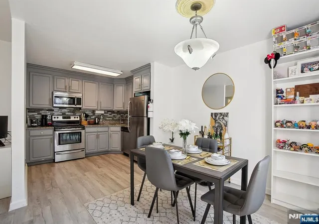 Homes for sale in Guttenberg, NJ | 416 68th St #11, Guttenberg, NJ 07093 | MLS# 26018543