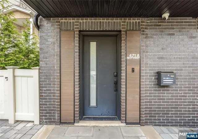 Homes for sale in Palisades Park, NJ | 471 1St St #A, Palisades Park, NJ 07650 | MLS# 26018566