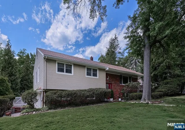 1st image of 277 French Hill Rd, Wayne, NJ 07470 | MLS# 26018593