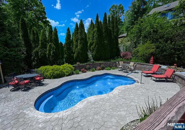 28th image of 277 French Hill Rd, Wayne, NJ 07470 | MLS# 26018593