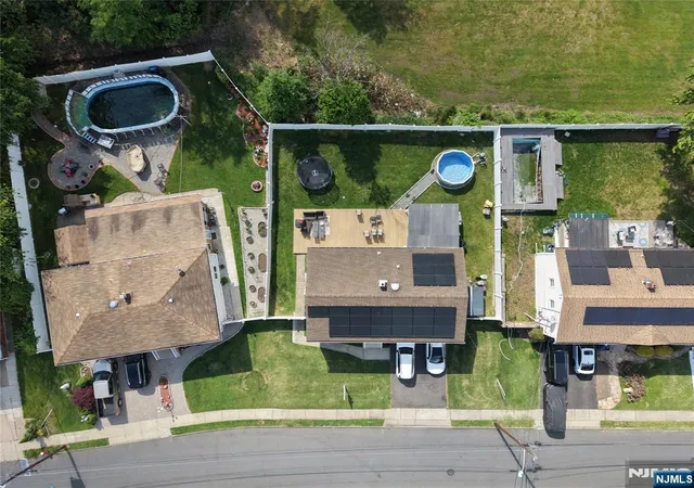 46th image of 15 Robby Rd, Little Ferry, NJ 07643 | MLS# 26018696
