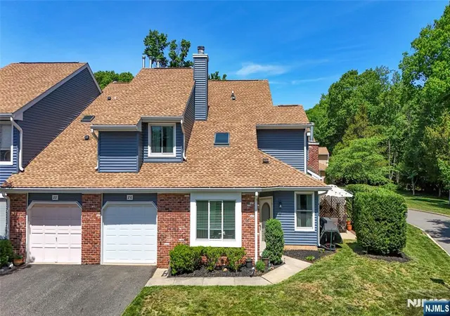 Homes for sale in Franklin, NJ | 26 Driftwood Dr, Franklin, NJ 08873 | MLS# 26018708