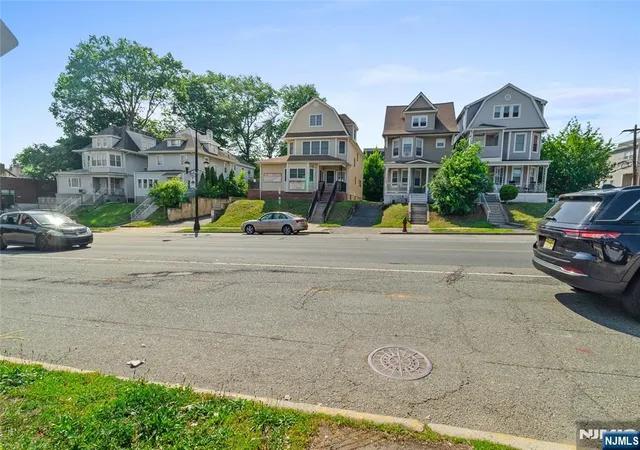 Photo 3 of Condo for sale at 431 Washington Ave, Belleville, NJ 07109 | MLS# 26018734 | Listing updated on 2026-09-15