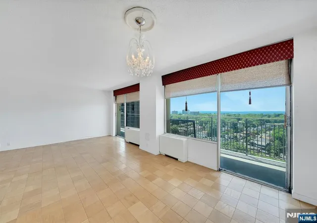 Photo 4 of Sale Pending at 1530 Palisade Ave #15N, Fort Lee, NJ 07024 | MLS# 26018787 | Listing updated on 2026-07-11