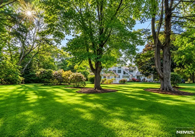 Homes for sale in Oradell, NJ | 690 Soldier Hill Rd, Oradell, NJ 07649 | MLS# 26018794