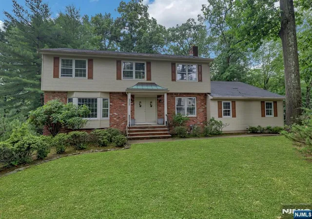 Homes for sale in River Vale, NJ | 205 Graney Dr, River Vale, NJ 07675 | MLS# 26018797