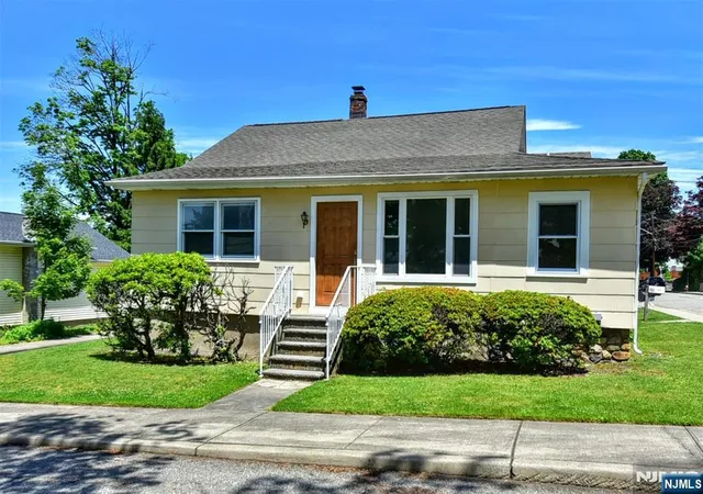 3rd image of 52 Central Ave, Butler, NJ 07405 | MLS# 26018808