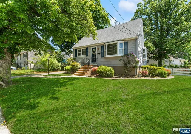 1st image of 5 Oakwood Ter, Bloomingdale, NJ 07403 | MLS# 26018839