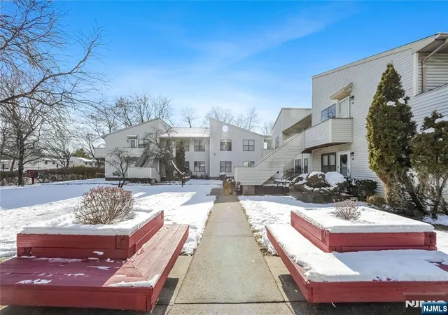 Homes for sale in Englewood, NJ | 44 Coriander Way, Englewood, NJ 07631 | Houzeo