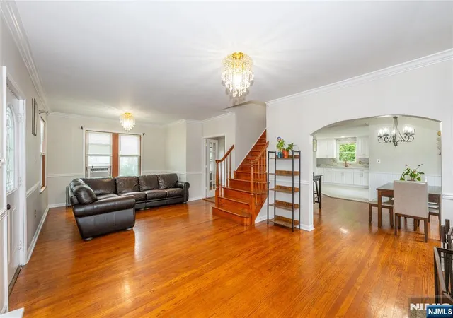 Homes for sale in Wanaque, NJ | 1022 Ringwood Ave, Wanaque, NJ 07420 | MLS# 26018888