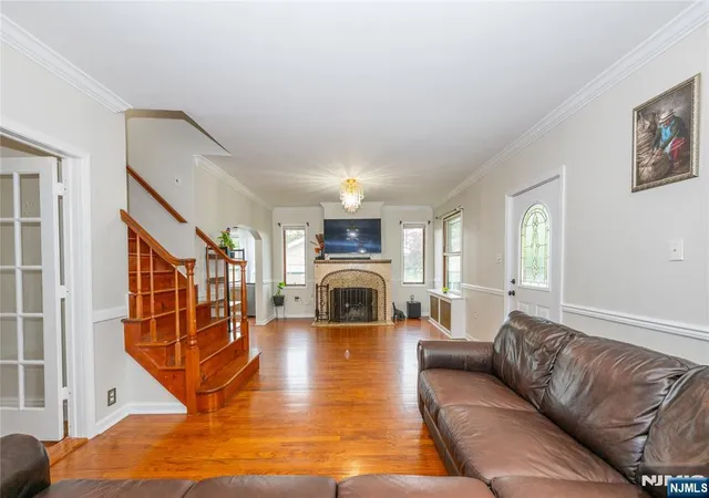 Homes for sale in Wanaque, NJ | 1022 Ringwood Ave, Wanaque, NJ 07420 | MLS# 26018888