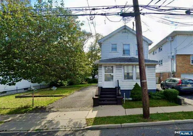 Homes for sale in Lodi, NJ | 76 Hamilton Ave, Lodi, NJ 07644 | MLS# 26019007