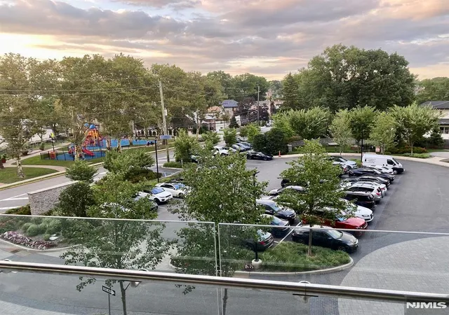 3rd image of 320 Adolphus Ave #408, Cliffside Park, NJ 07010 | MLS# 26019096
