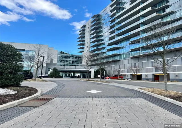 4th image of 320 Adolphus Ave #408, Cliffside Park, NJ 07010 | MLS# 26019096