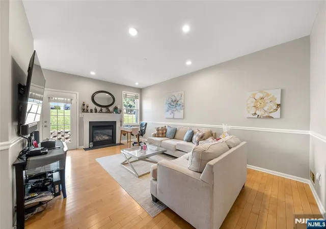 Photo 3 of Sale Pending at 537 Coventry Dr #5038, Nutley, NJ 07110 | MLS# 26019165 | Listing updated on 2026-07-29