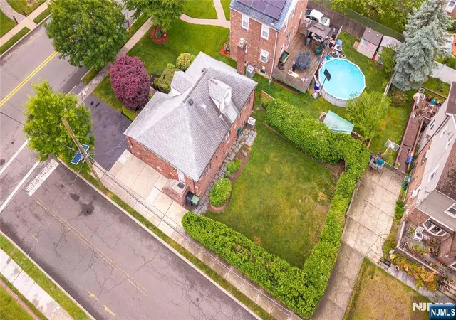 Homes for sale in Bergenfield, NJ | 179 E Main St, Bergenfield, NJ 07621 | MLS# 26019332