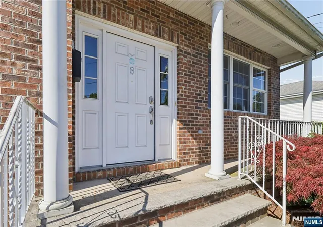 Homes for sale in Fair Lawn, NJ | 6 Lamring Dr, Fair Lawn, NJ 07410 | MLS# 26019345