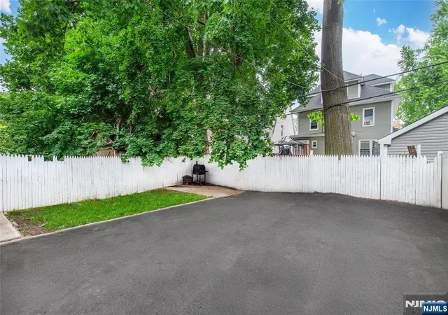 25th image of 26 22nd St, East Orange, NJ 07017 | MLS# 26019384