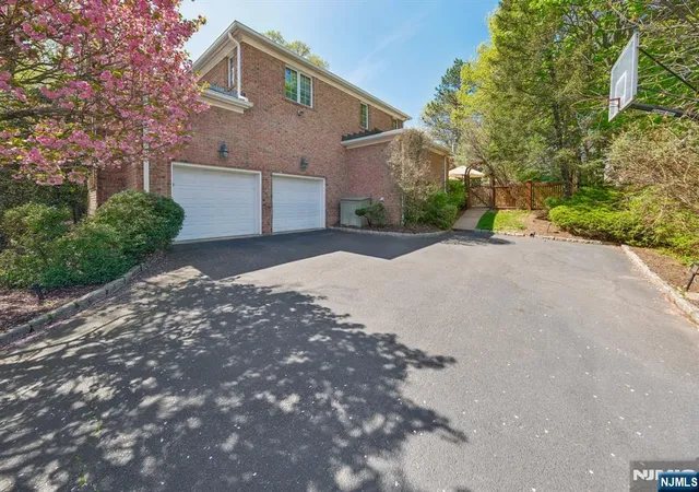 Photo 3 of Sale Pending at 4 Fordham Rd, Livingston, NJ 07039 | MLS# 26019440 | Listing updated on 2026-07-10
