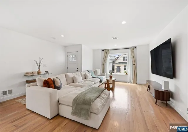 2nd image of 1516 71st St, North Bergen, NJ 07047 | MLS# 26019499