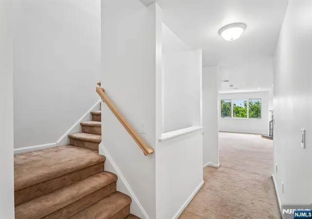 4th image of 304 Heights Dr #3, Haledon, NJ 07508 | MLS# 26019554