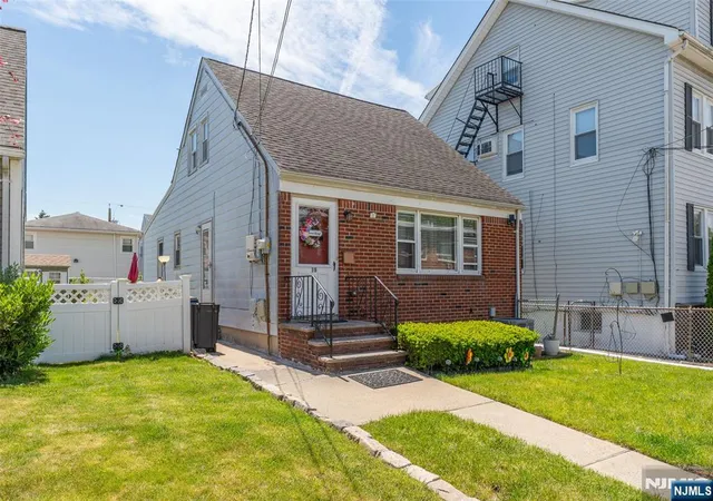 Homes for sale in North Arlington, NJ | 19 Albert St, North Arlington, NJ 07031 | MLS# 26019607