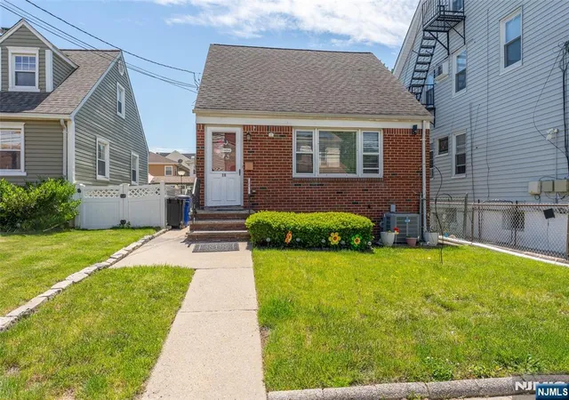 Homes for sale in North Arlington, NJ | 19 Albert St, North Arlington, NJ 07031 | MLS# 26019607