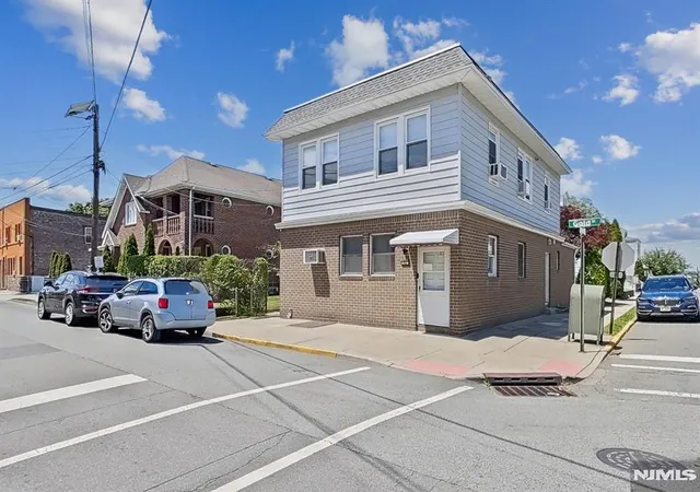 Homes for sale in North Arlington, NJ | 77 Gold St, North Arlington, NJ 07031 | MLS# 26019628