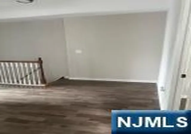 4th image of 108 Peabody Pl, Newark, NJ 07104 | MLS# 26019638