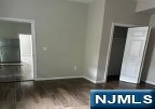 5th image of 108 Peabody Pl, Newark, NJ 07104 | MLS# 26019638