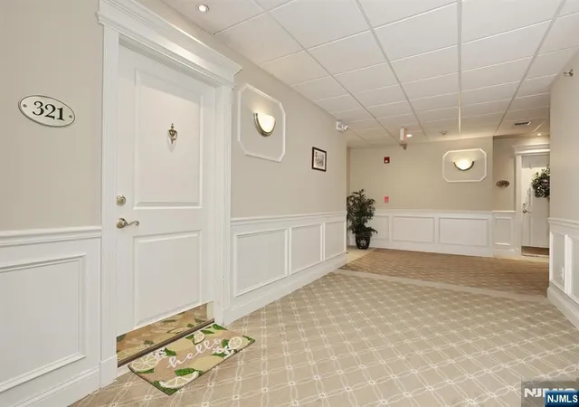 Homes for sale in Roselle Park, NJ | 175 Rochelle Ave, Roselle Park, NJ 07662