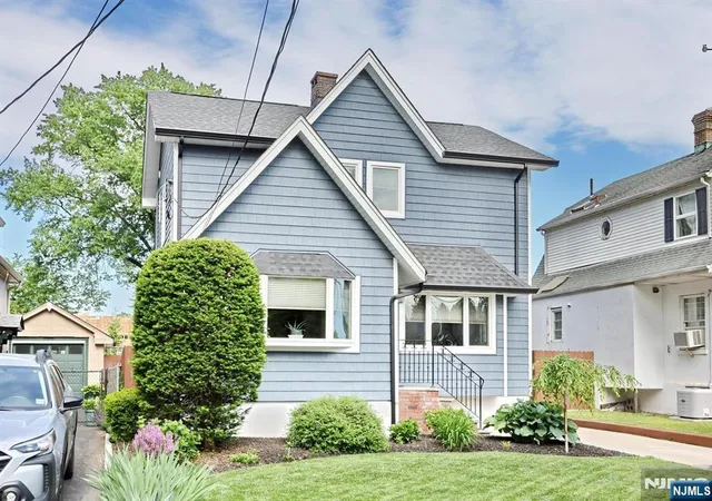 Homes for sale in Bergenfield, NJ | 94 Smith Ave, Bergenfield, NJ 07621 | MLS# 26019735