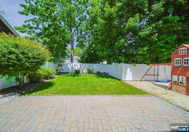 Homes for sale in Maywood, NJ | 17 E Fairmount Ave, Maywood, NJ 07607 | MLS# 26019743