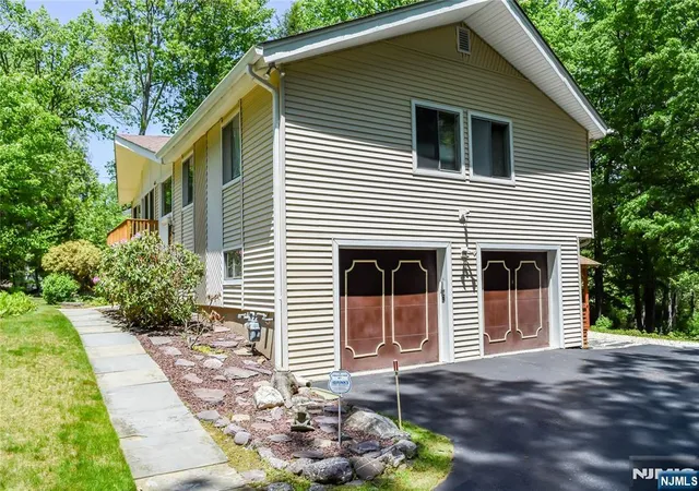 Homes for sale in West Milford, NJ | 98 Gould Rd, West Milford, NJ 07435 | MLS# 26019785