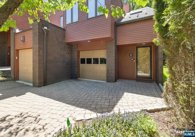 2nd image of 10 Old Quarry Rd #6, Englewood, NJ 07631 | MLS# 26019838
