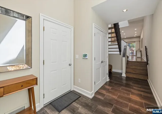 Photo 3 of Townhouse for sale at 10 Old Quarry Rd #6, Englewood, NJ 07631 | MLS# 26019838 | Listing updated on 2026-05-31