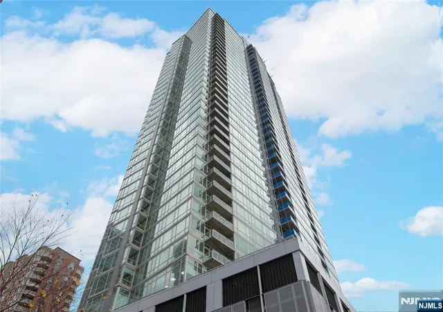 Homes for sale in Jersey City, NJ | 2 2nd Street, Jersey City, NJ 07302 | Houzeo