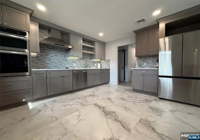 2nd image of 2357 Linwood Ave, Fort Lee, NJ 07024 | MLS# 26019842