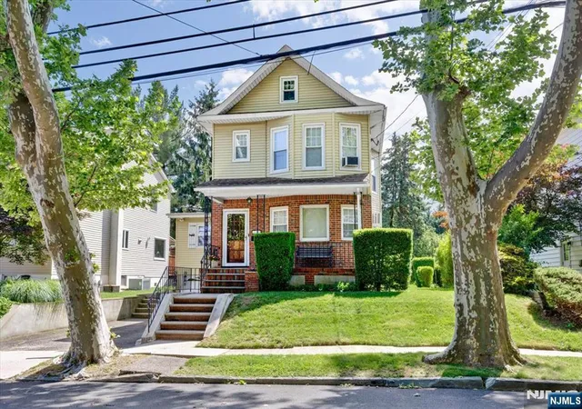 Homes for sale in Rutherford, NJ | 209 Washington Ave, Rutherford, NJ 07070 | MLS# 26019855